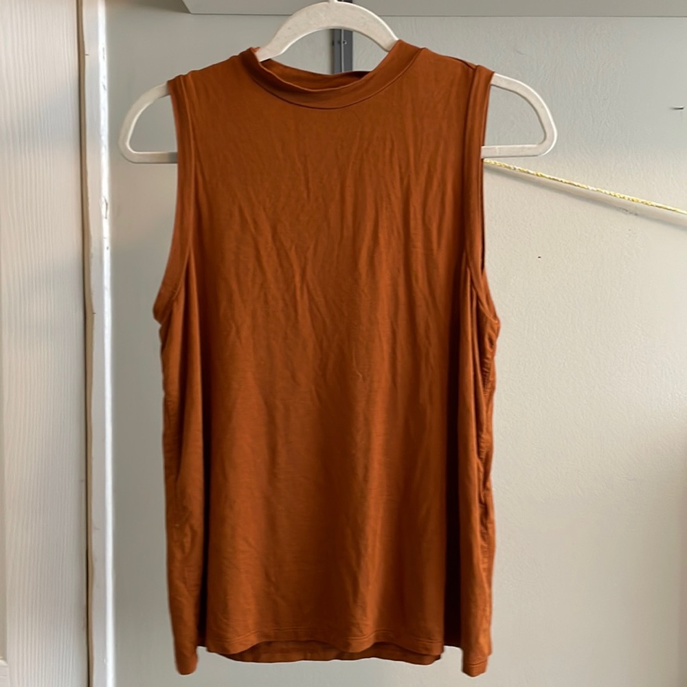 Daily ritual woman’s tank | copper / rust color
